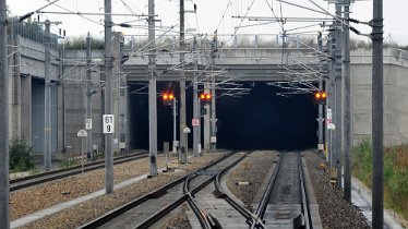 Westbahn Fuehrerstandsmittfahrt (69).JPG